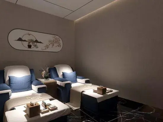 MEHOOD LESTIE Hotel (Feng County Wuyue Plaza)