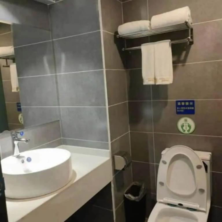Guiyang Dixon Hotel
