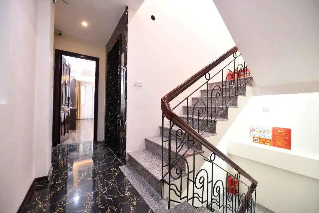 Hanoi Elpis Grand Hotel
