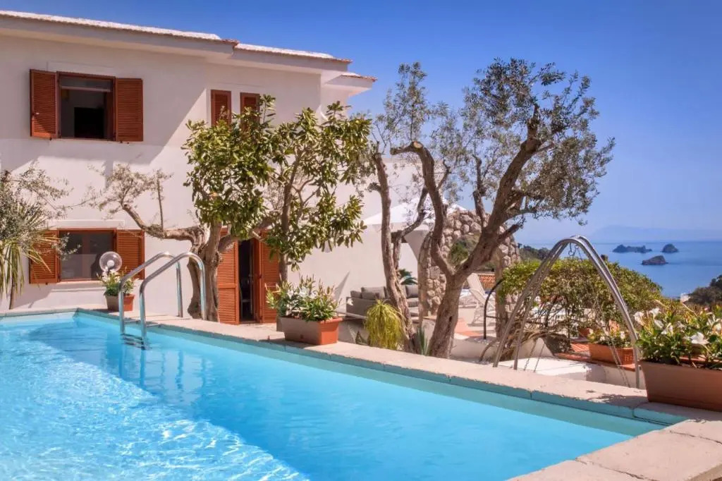 Villa Farfalla 10