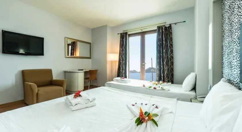 Mar Beach Hotel
