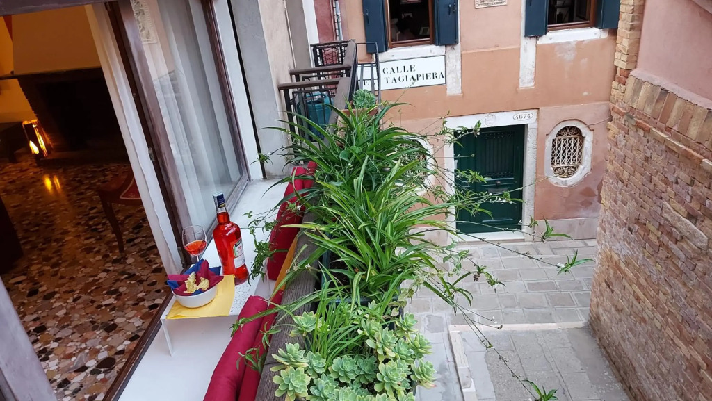 Antico Rio Acqua Dolce apartment
