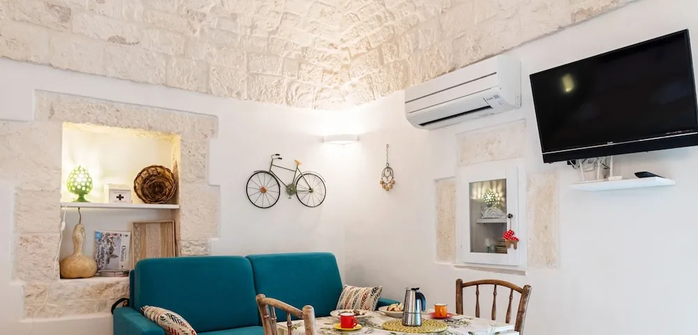 Nice and White Studio by Wonderful Italy