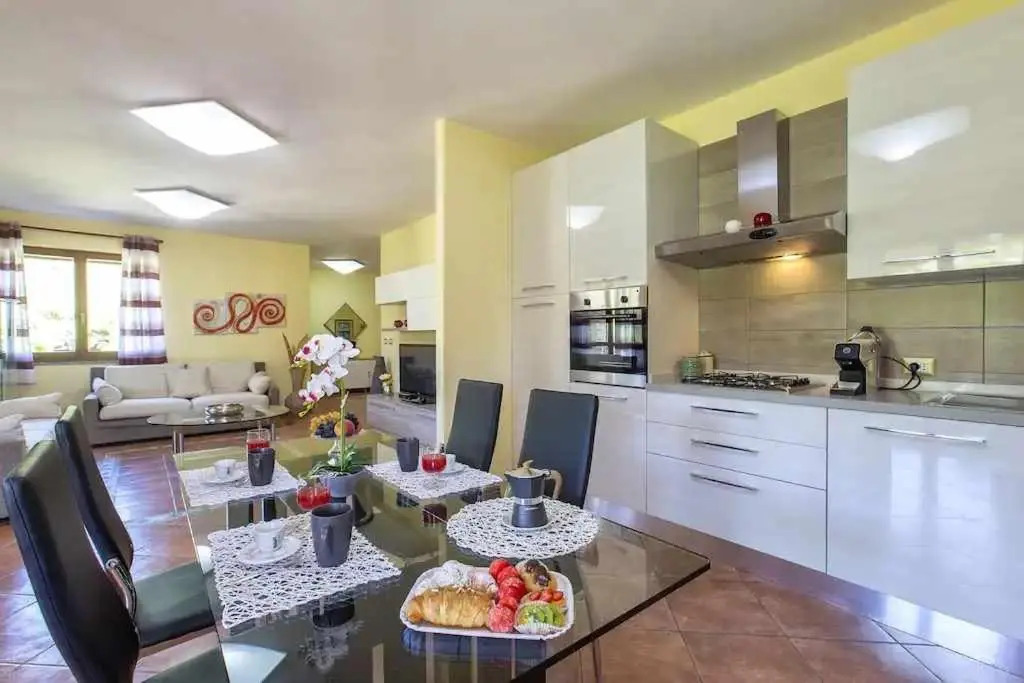 Alghero Villa Mistral per 7 persone Terrazza BBQ AC WiFi