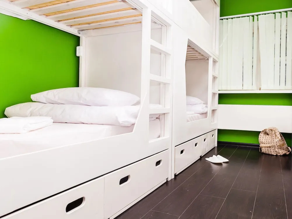 Clever Hostel
