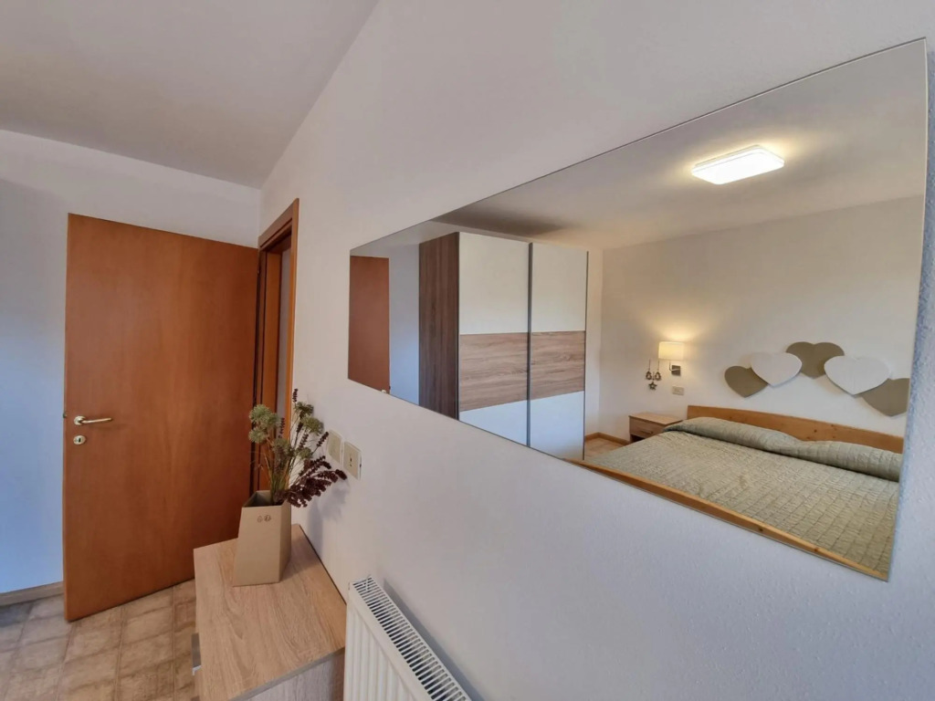 RIZ DX - three room apartment. (022036-AT-066279)-415 RIZ DX
