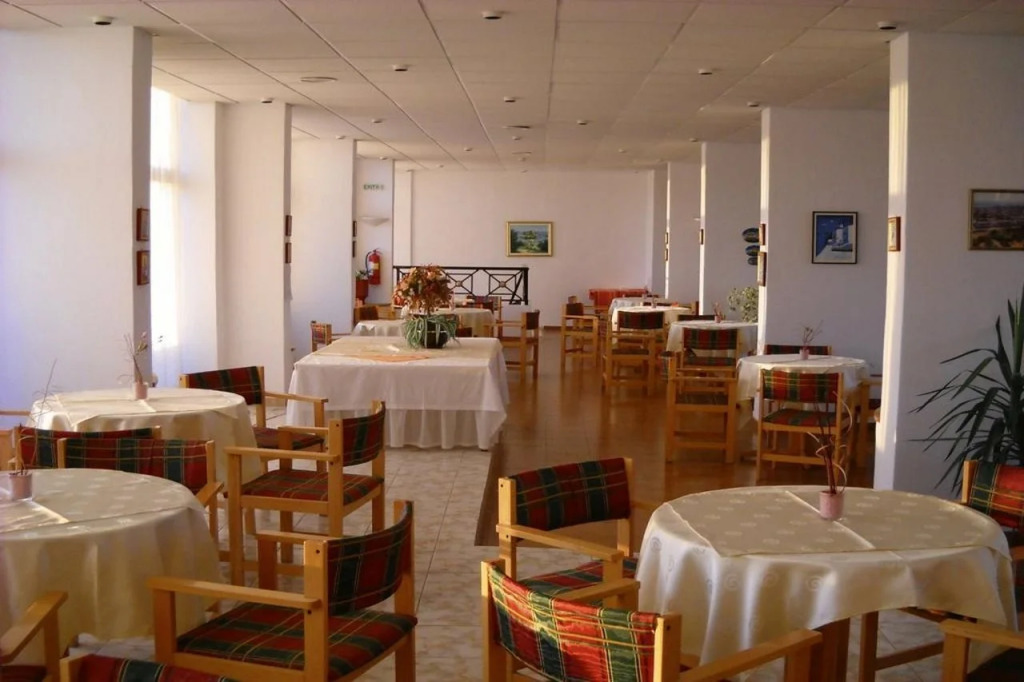 Telhinis Hotel & Apartments