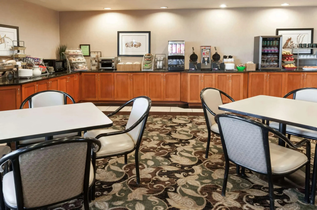 Wingate by Wyndham - Edmonton West