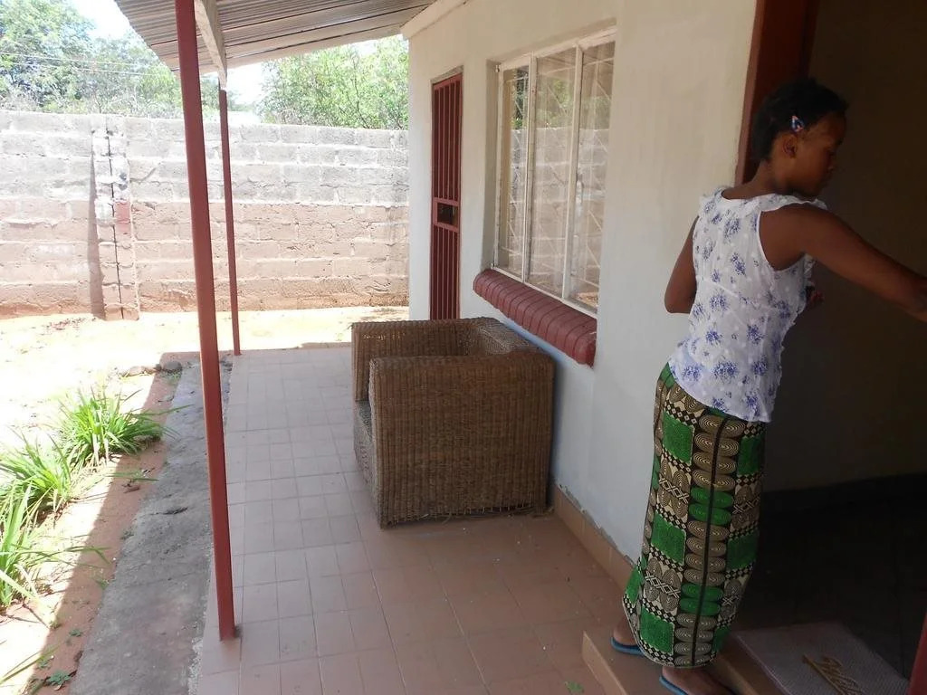 Naluzip Guest House