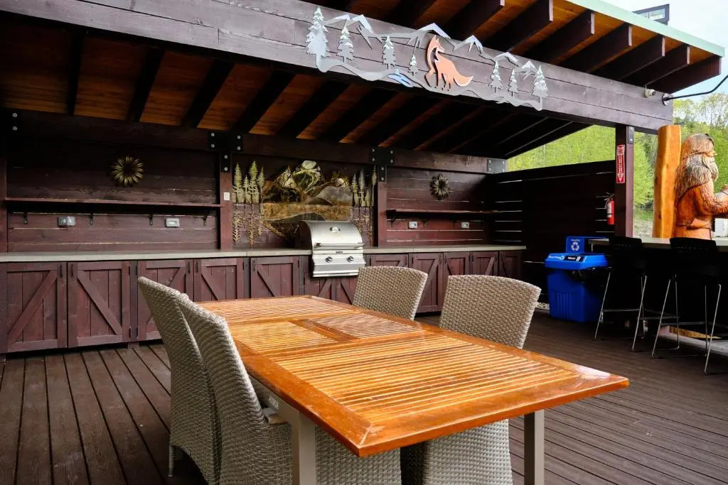 Fernie Fox Hotel