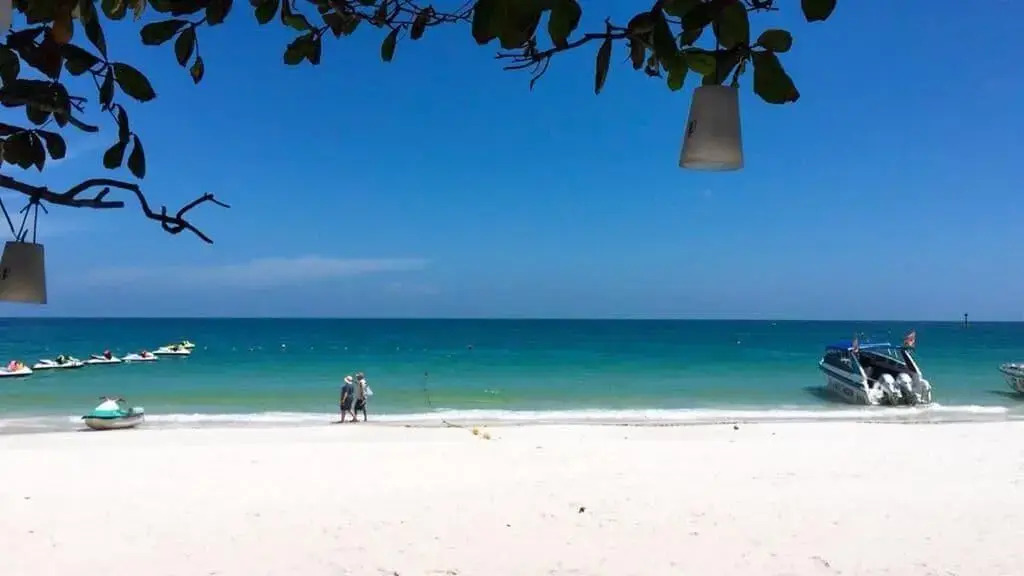 Ku at sea