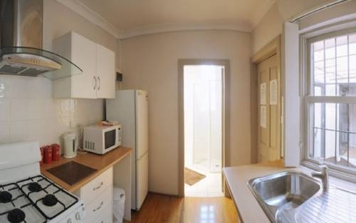 Sinclairs City Hostel