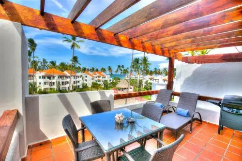 Unique Oceanview Apt G406