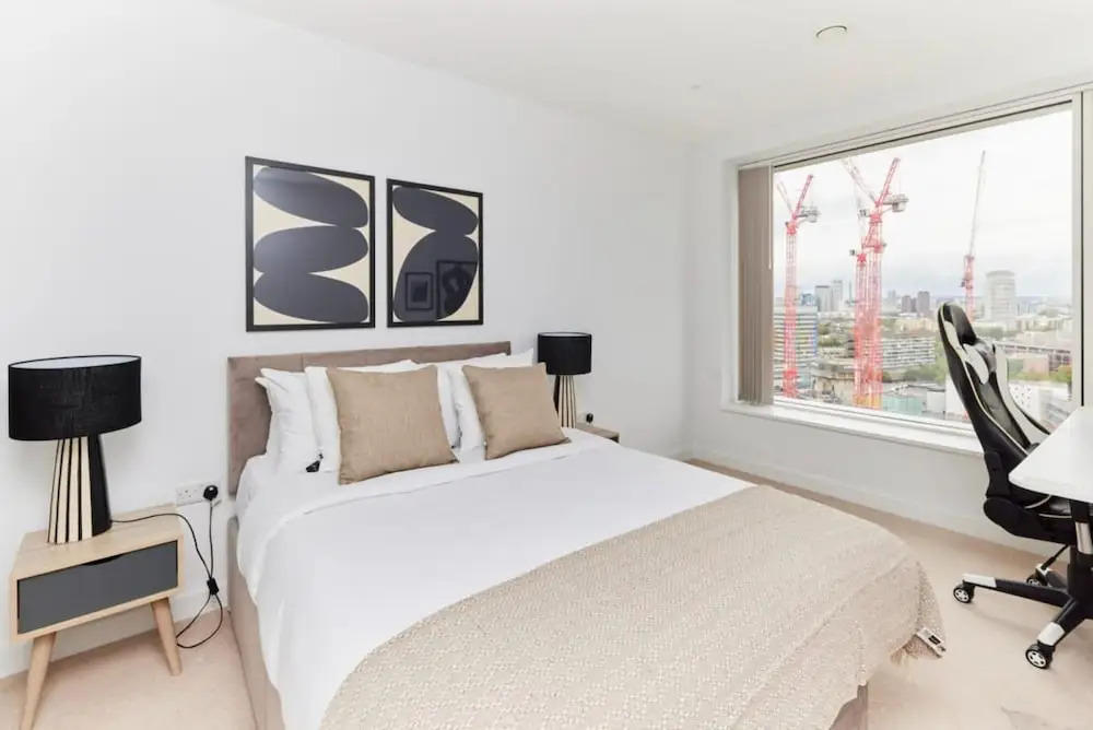 The Elephant and Castle Escape - Cozy 2bdr Flat With Parking Balcony