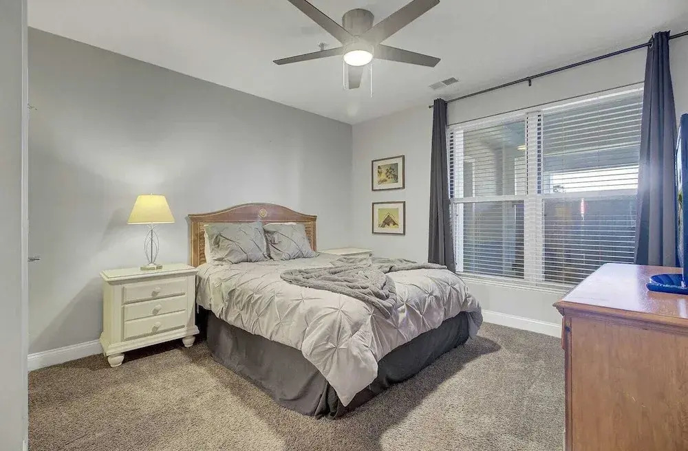 Beachfront 3bdr Condo w/ Pool & Deck Ocean Views Ocean Blvd #102 by Avantstay