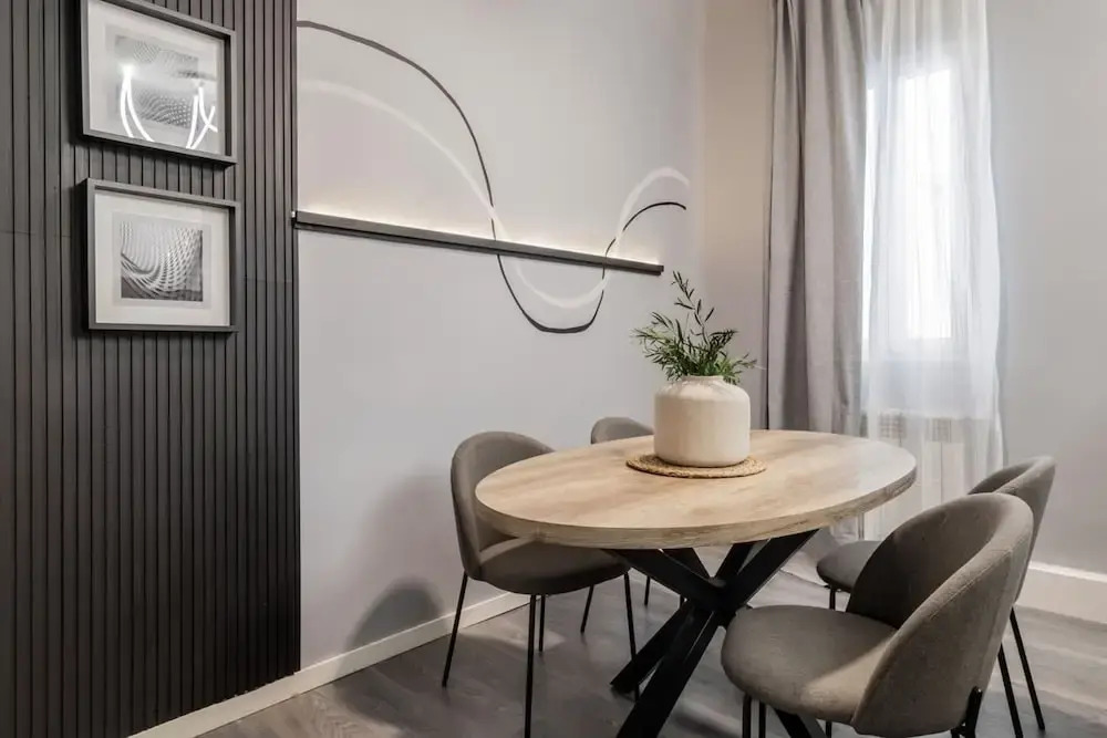 Noche - 1 Bedroom in Salamanca
