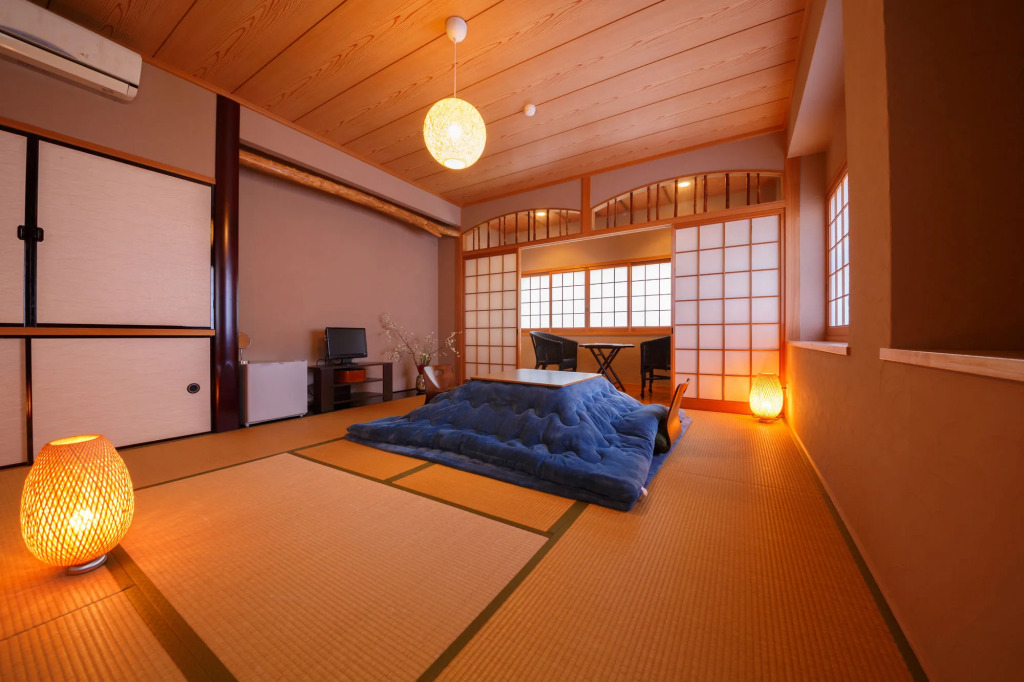 Yufuin Ryokan Tadaima