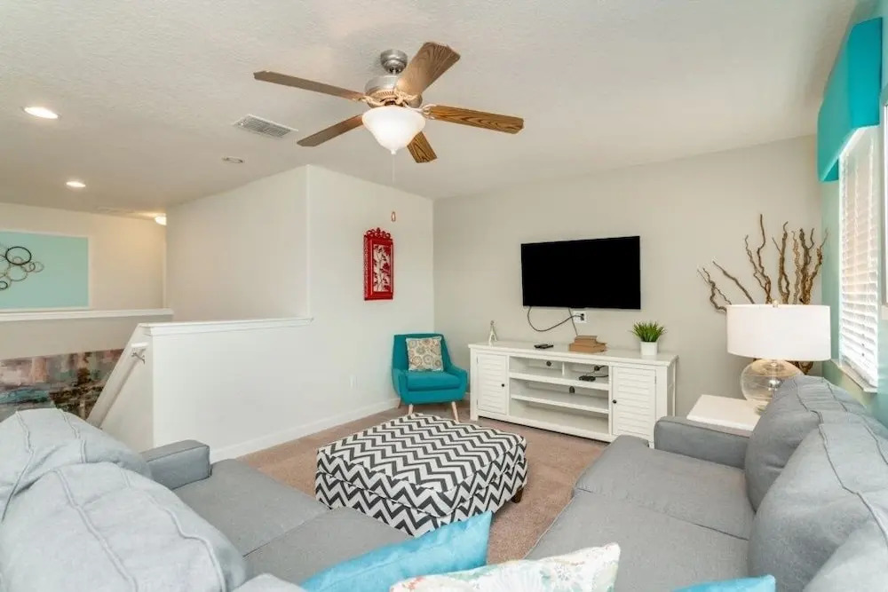 H1401 Brand New 5 Bedroom Next To Clubhouse Villa