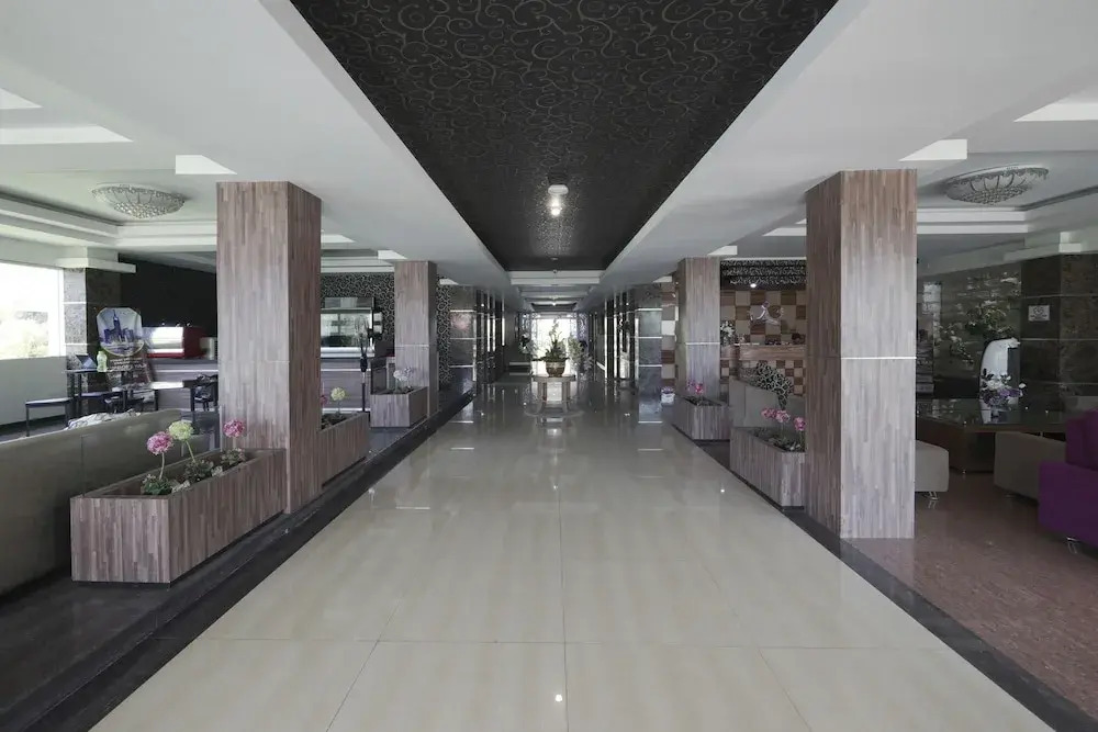 OYO 499 Princess Keisha Hotel