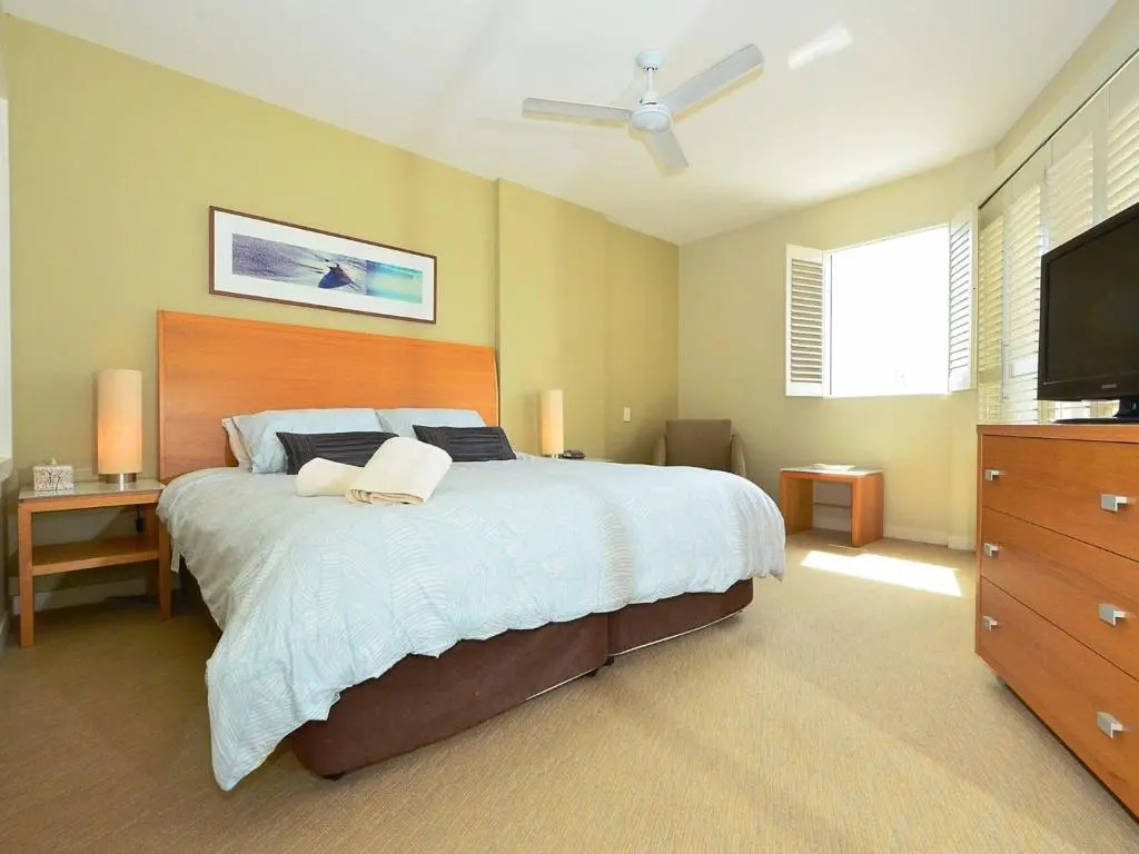 Resort On The Beach 2214/2215