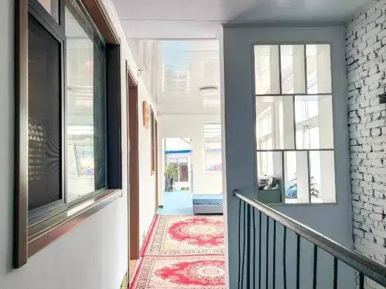 Luoyang Qingqing Yuanshe Homestay (Lijingmen Cross Street Store)