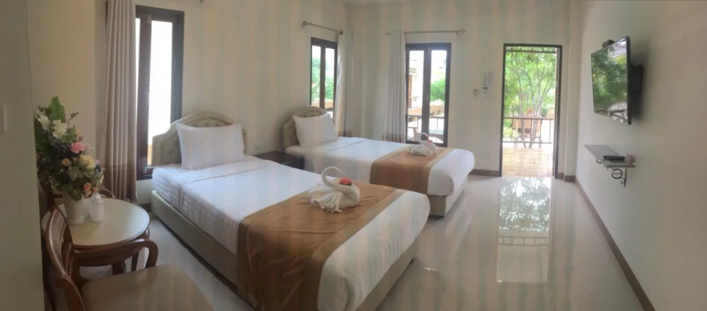 Sombat Resort