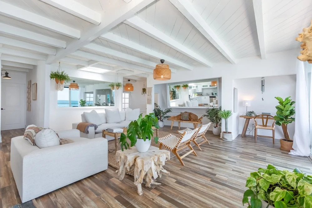 Casa del Mar by Oraklus