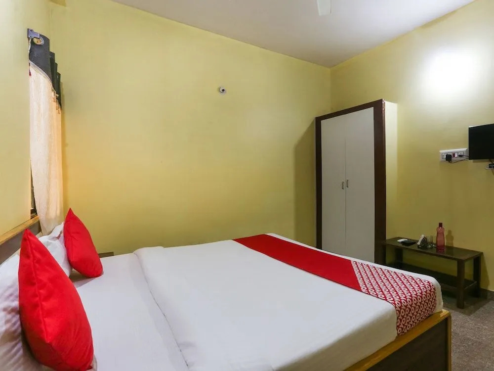 OYO Flagship 28685 Hotel Villaggio