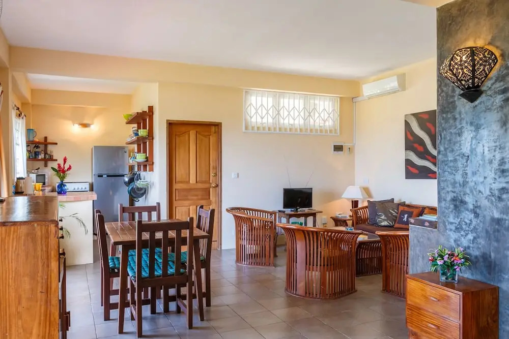 Frangipani Self-catering Holiday Apartment