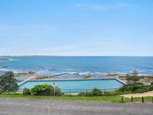 Waterfront Unit, Unit 2