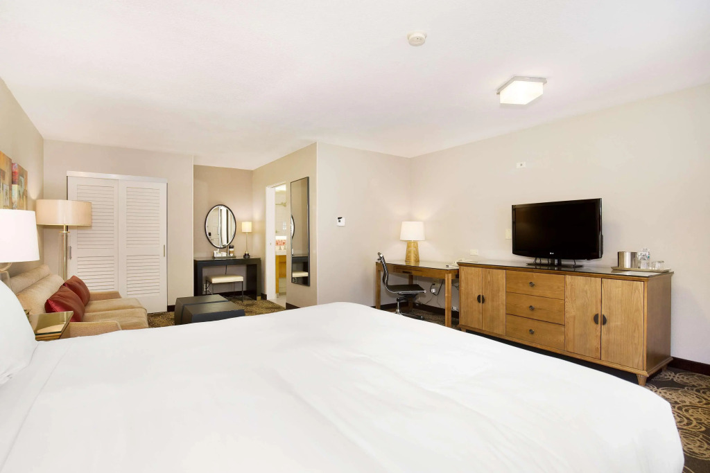 Radisson Hotel San Diego-Rancho Bernardo