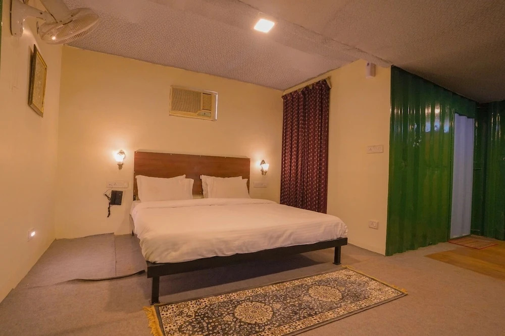 Royal Ocean Resort