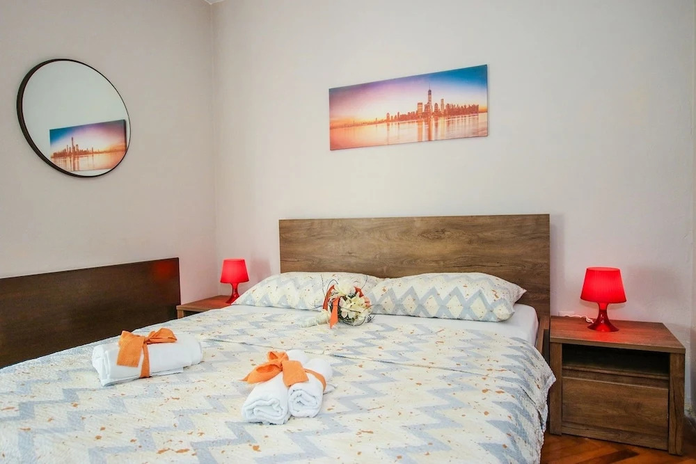 Apartments Loredana / Three Bedrooms A1