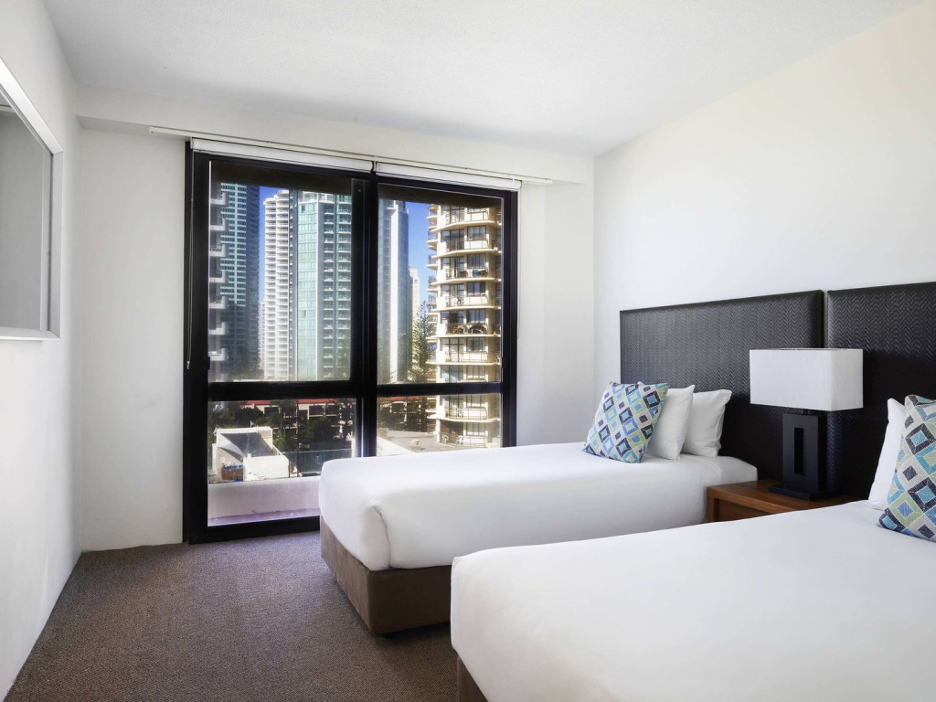 Paradise Centre Apartments