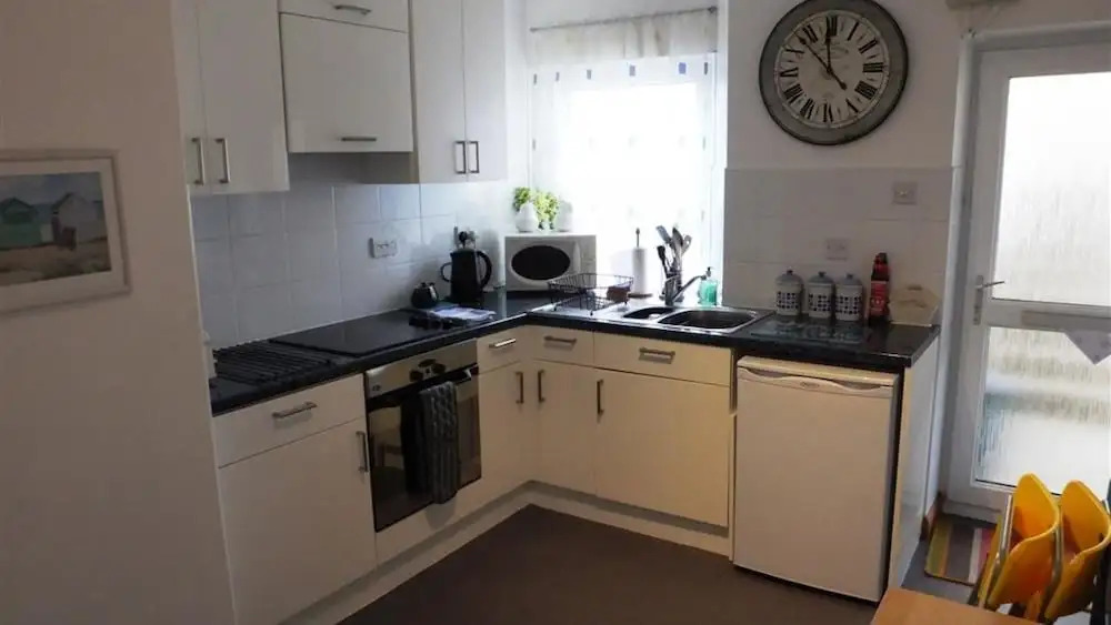 Harbour Court 5