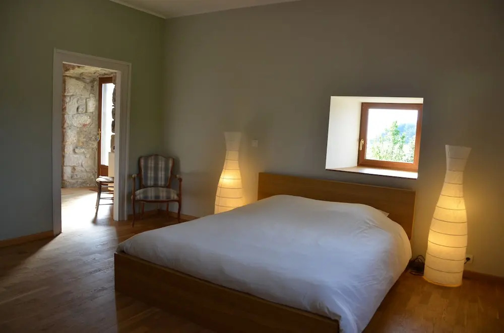 Grange De Sagne maison et table d hôtes avec dîner sur réservation