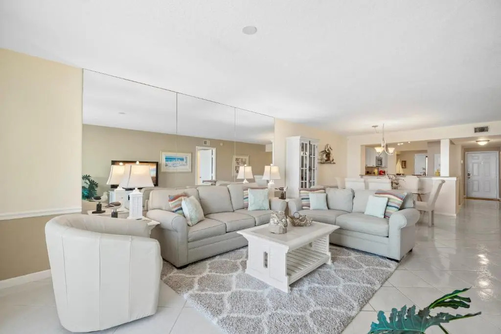 Bahia Vista 14-361, Isla Del Sol, 2 BR, Heated Pool, Spa, Near Beach, WiFi