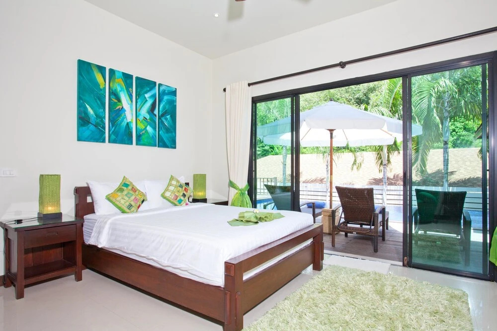 Villa Ploi Jantra 5 Bed Huge Holiday Home with Staff