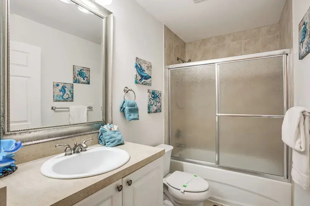 Game Room & Hot Tub: Easy Cape Coral Adventures