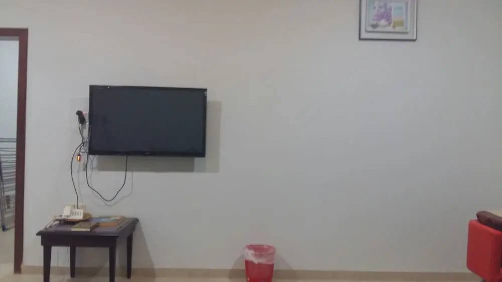 Al Eairy Furnished Apartments Al Ahsa 5