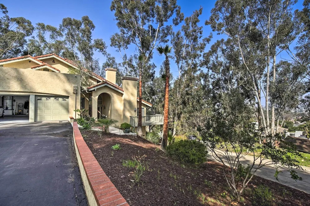 Spacious El Cajon Villa - 14 Mi to Downtown