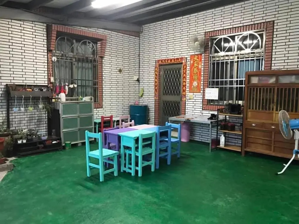 Huayi Homestay