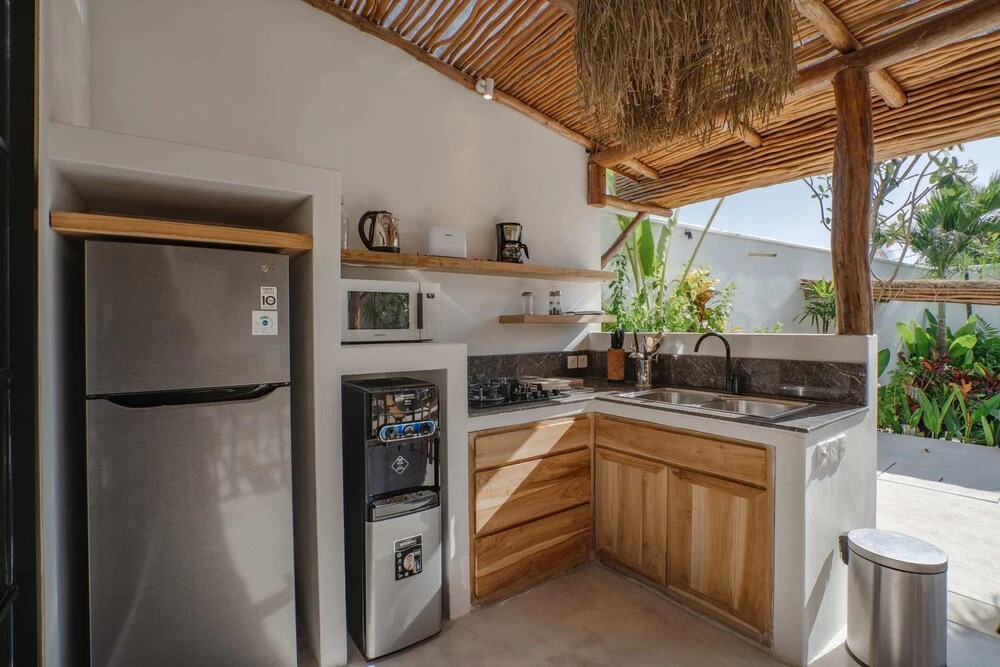 Villa Ruta II - Luxury 2BR Tropical Villa next to Luna Beach Club and Nyanyi beach