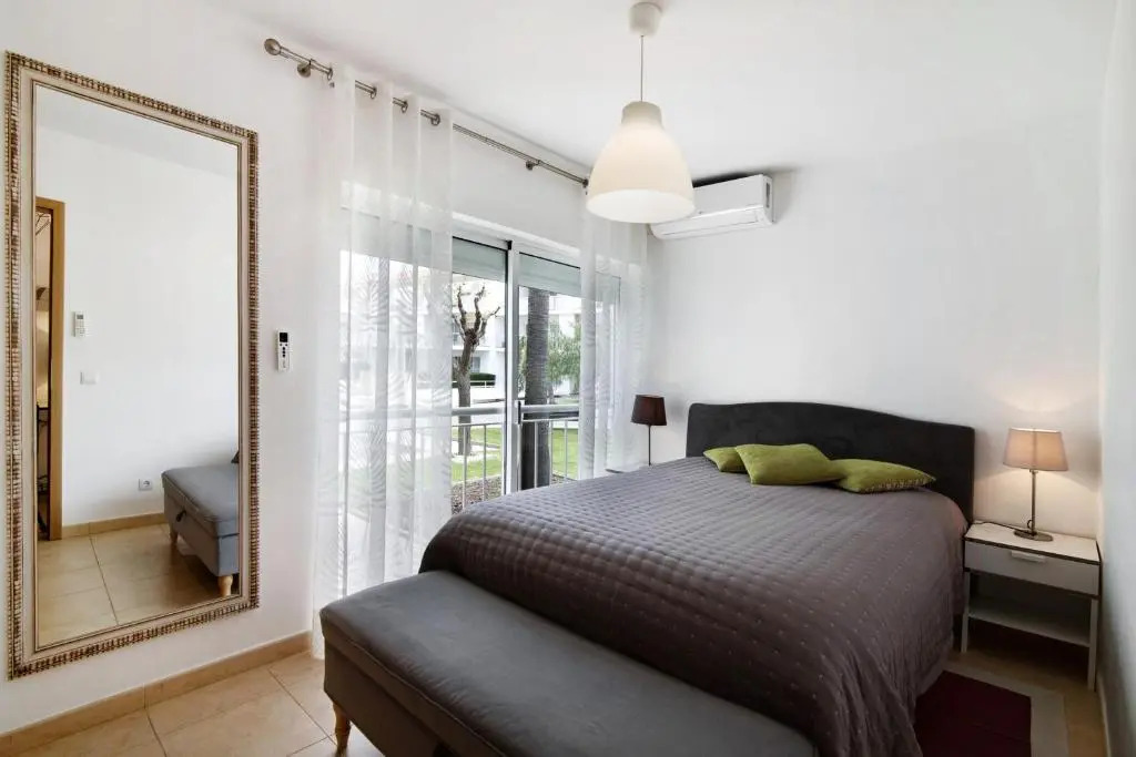 Costa Cabanas 1