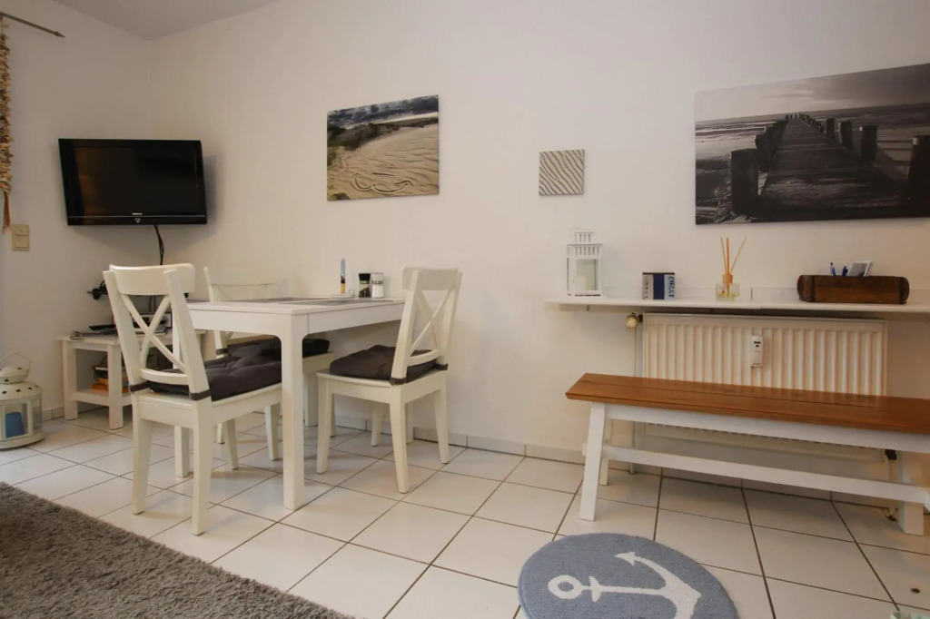 Apartment, Garding