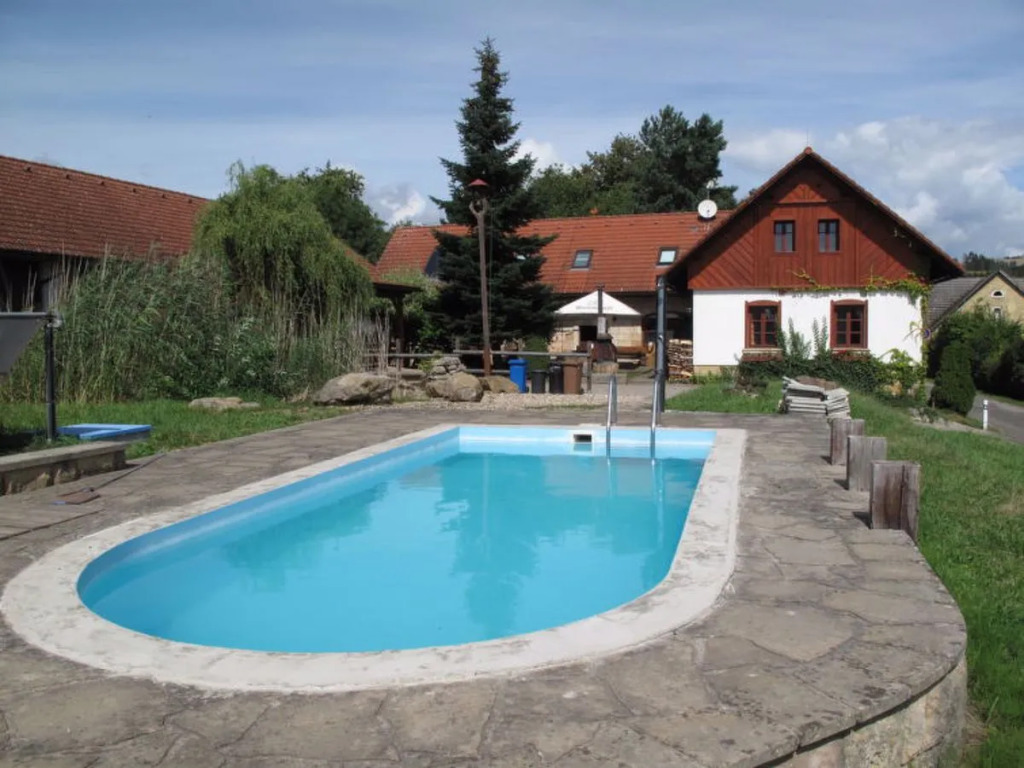 Lika Hlejov in Hlejov