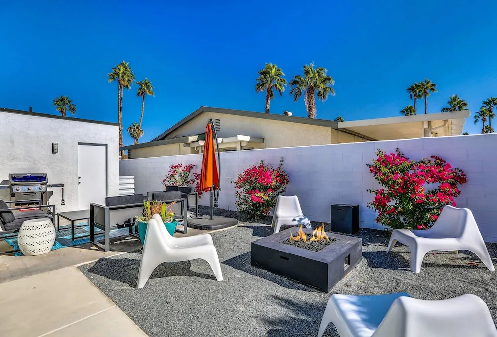 915 Arroyo Vista Drive Home 3 Bedrooms 2 Bathrooms Home