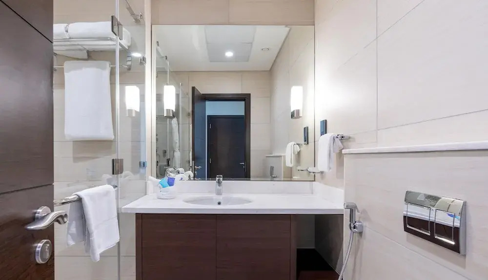 Dream Inn - Bahwan Tower