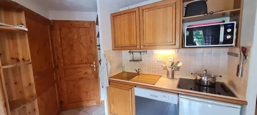 Charming 2-bedroom Apartment