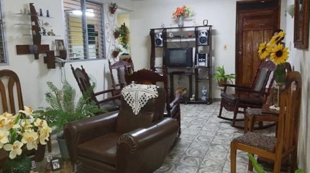 Casa de Mary & Pastor